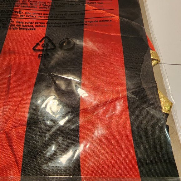 Buccaneer Beauty Head Scarf - Picture 5 of 5